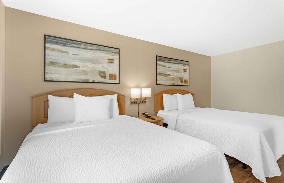 Building Photo - Furnished Studio-Orlando - Convention Ctr - Int'l Drive Area