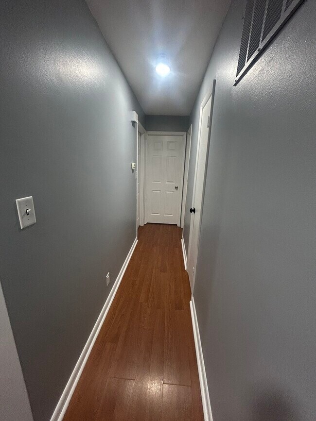 Building Photo - 2340 Carnation Dr