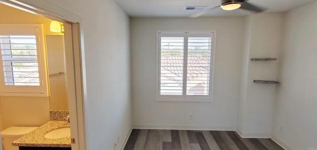 Building Photo - 719 Magnolia Ave