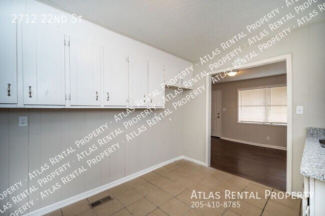 Building Photo - 2712 22nd St