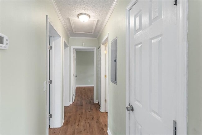 Building Photo - 2051 College Ave NE