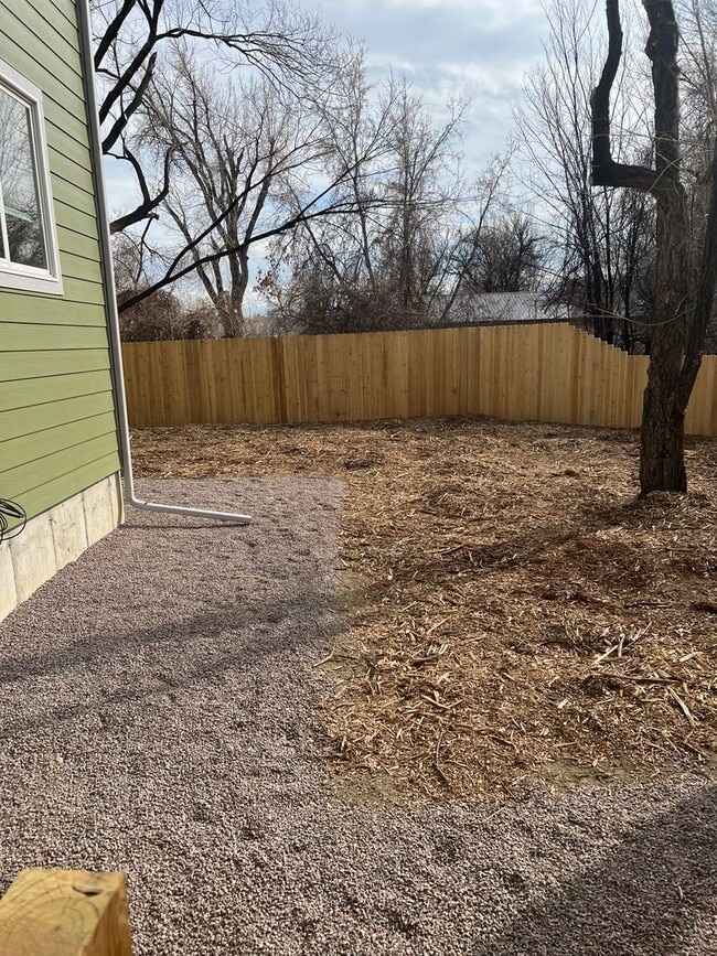 Building Photo - Newly Built 3 Bedroom 2 Bath