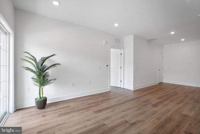 Building Photo - 5108 MARY ASHBY Way