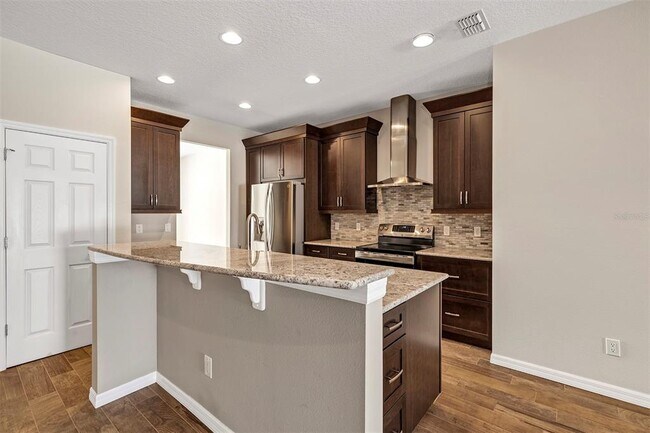 Building Photo - 829 Bainbridge Loop