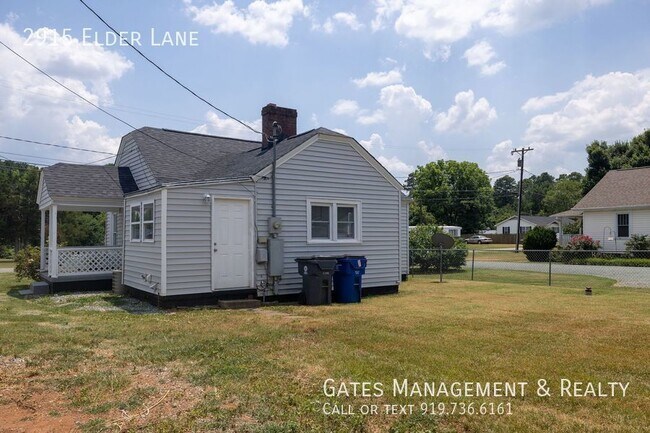 Building Photo - 2915 Elder Ln