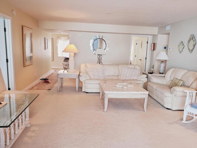 Building Photo - 3740 Ocean Beach Blvd