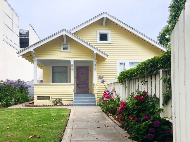 Primary Photo - 1453-1412 12th St