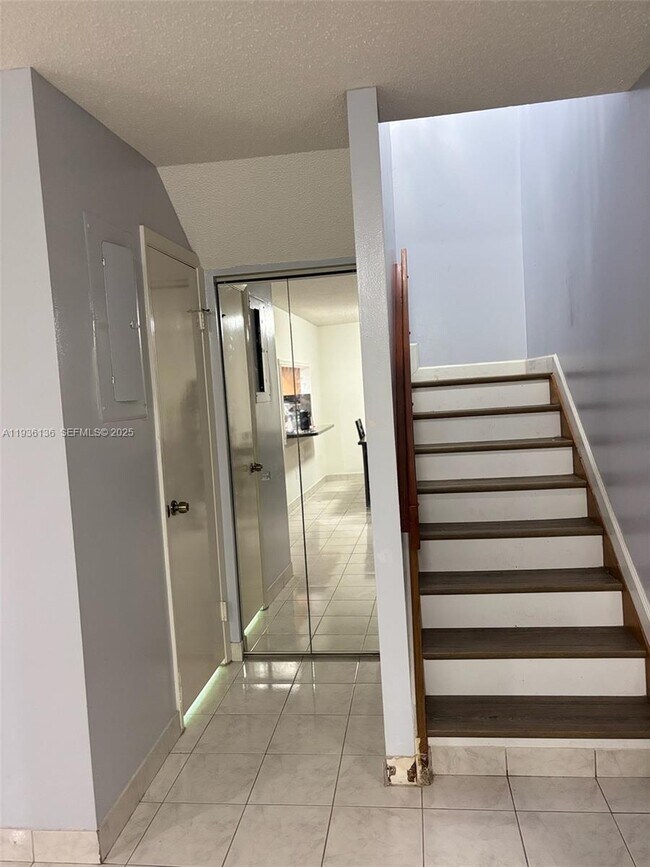 Building Photo - 6460 NW 192nd Terrace