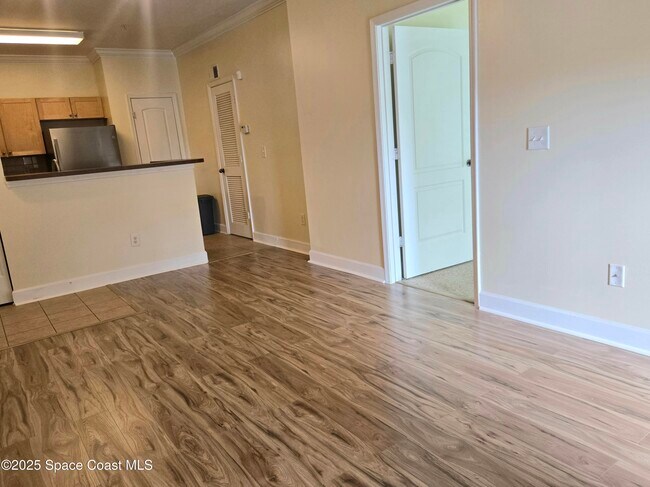 Building Photo - 6470 Borasco Dr