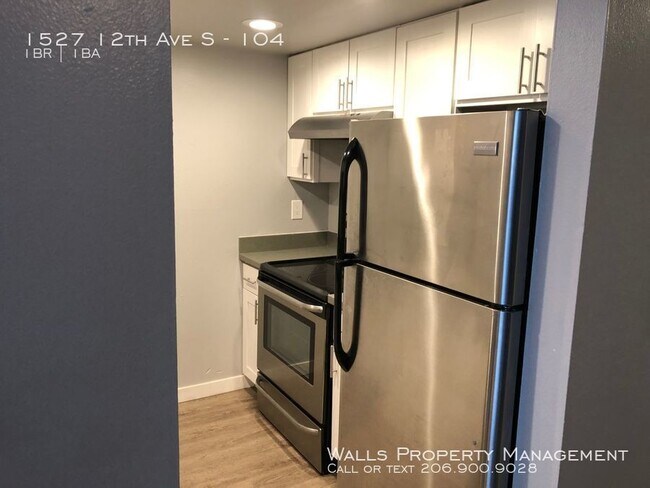 Building Photo - 1527 12th Ave S