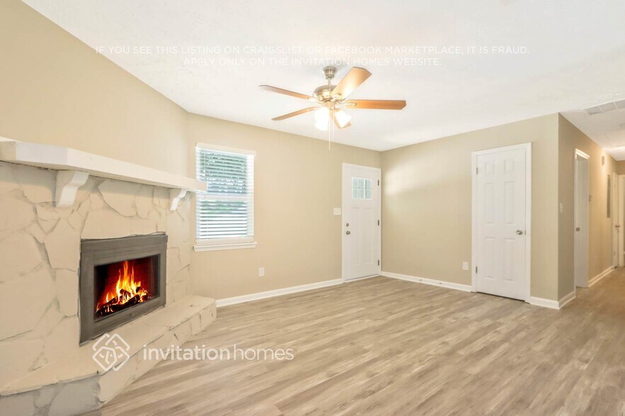 Building Photo - 116 Mann Blvd