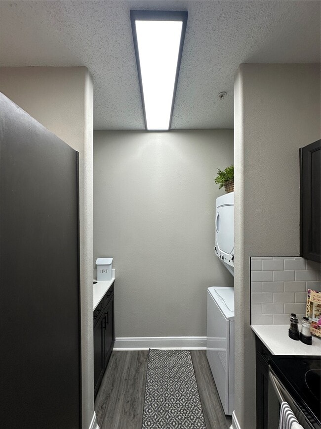 Building Photo - 2345 Sage Rd