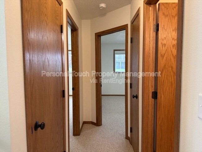 Building Photo - 2480 5th St W