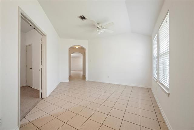 Building Photo - 3110 Eastwood Dr