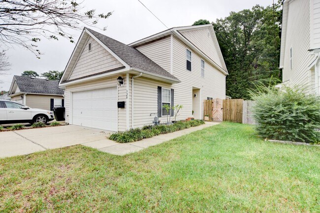 Primary Photo - 320 Garcia Dr
