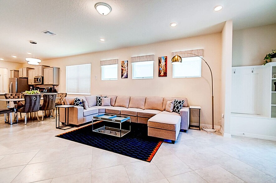 Building Photo - 15972 Cape Coral Lp