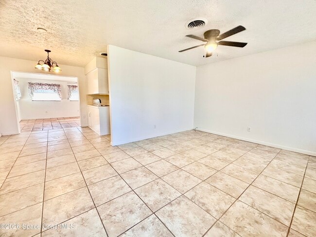 Building Photo - 2946 Matthew Dr