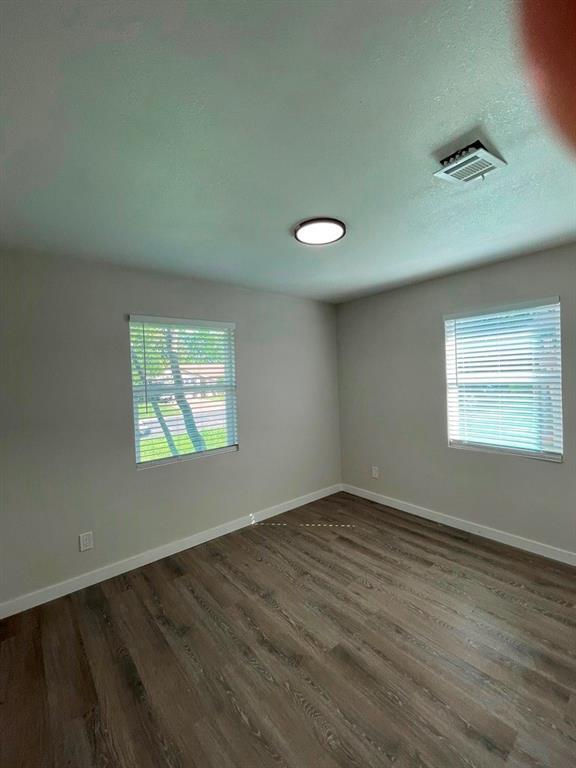 Building Photo - 9605 Newfoundland Cir