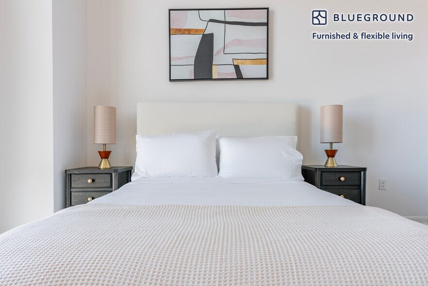 Building Photo - 8421 Broad St