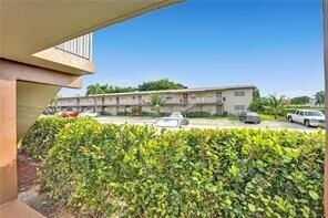 Building Photo - 7605 NW 5th Pl