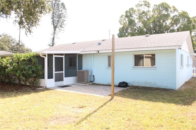 Building Photo - 4024 13th Ave W