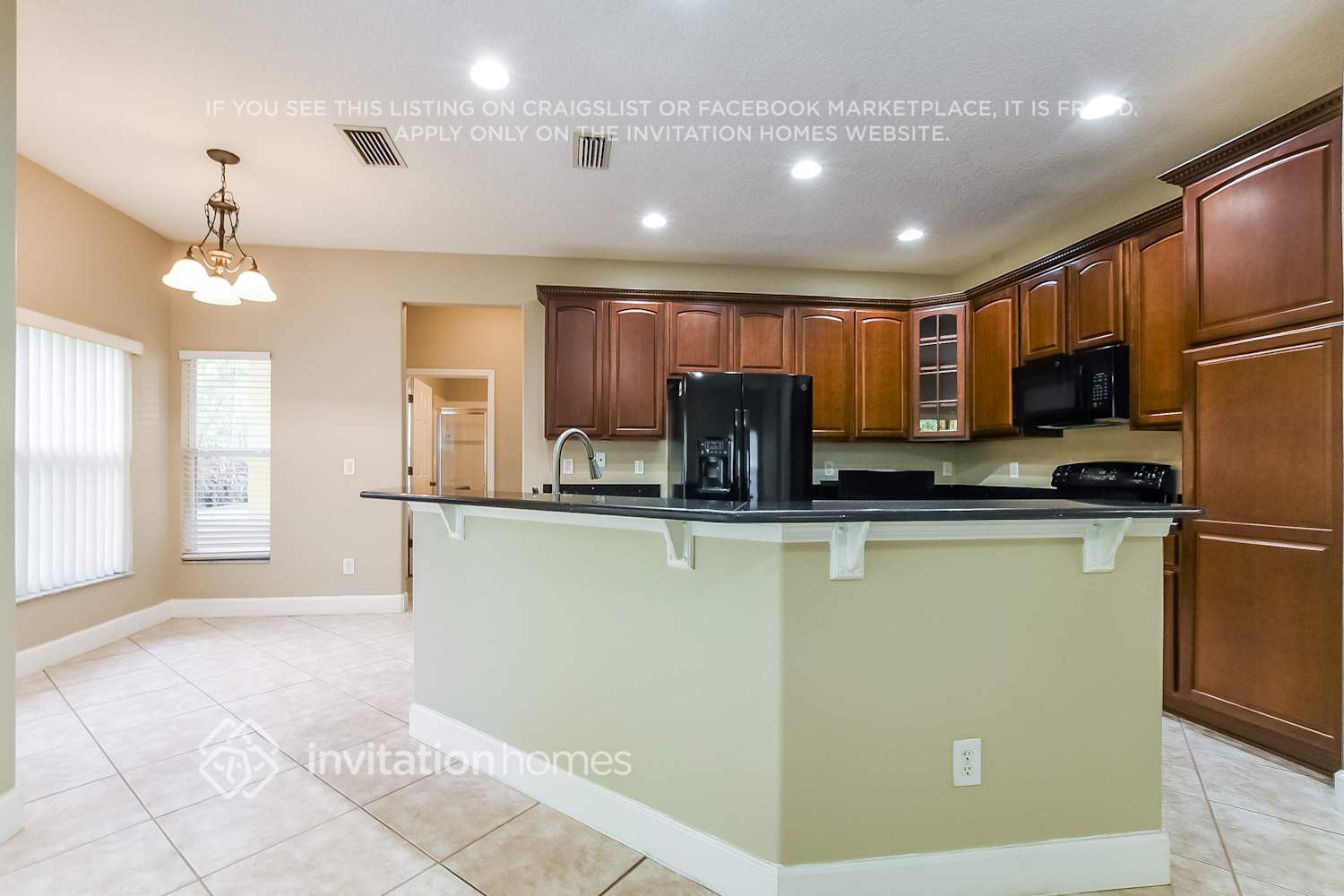 Building Photo - 10636 Willow Ridge Loop