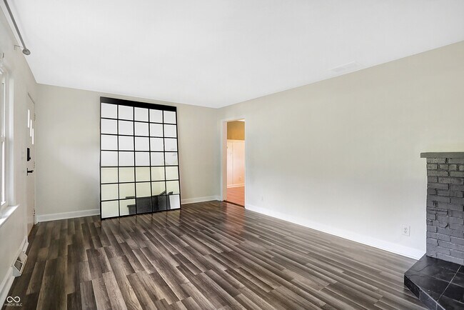 Building Photo - 3315 Beech Dr