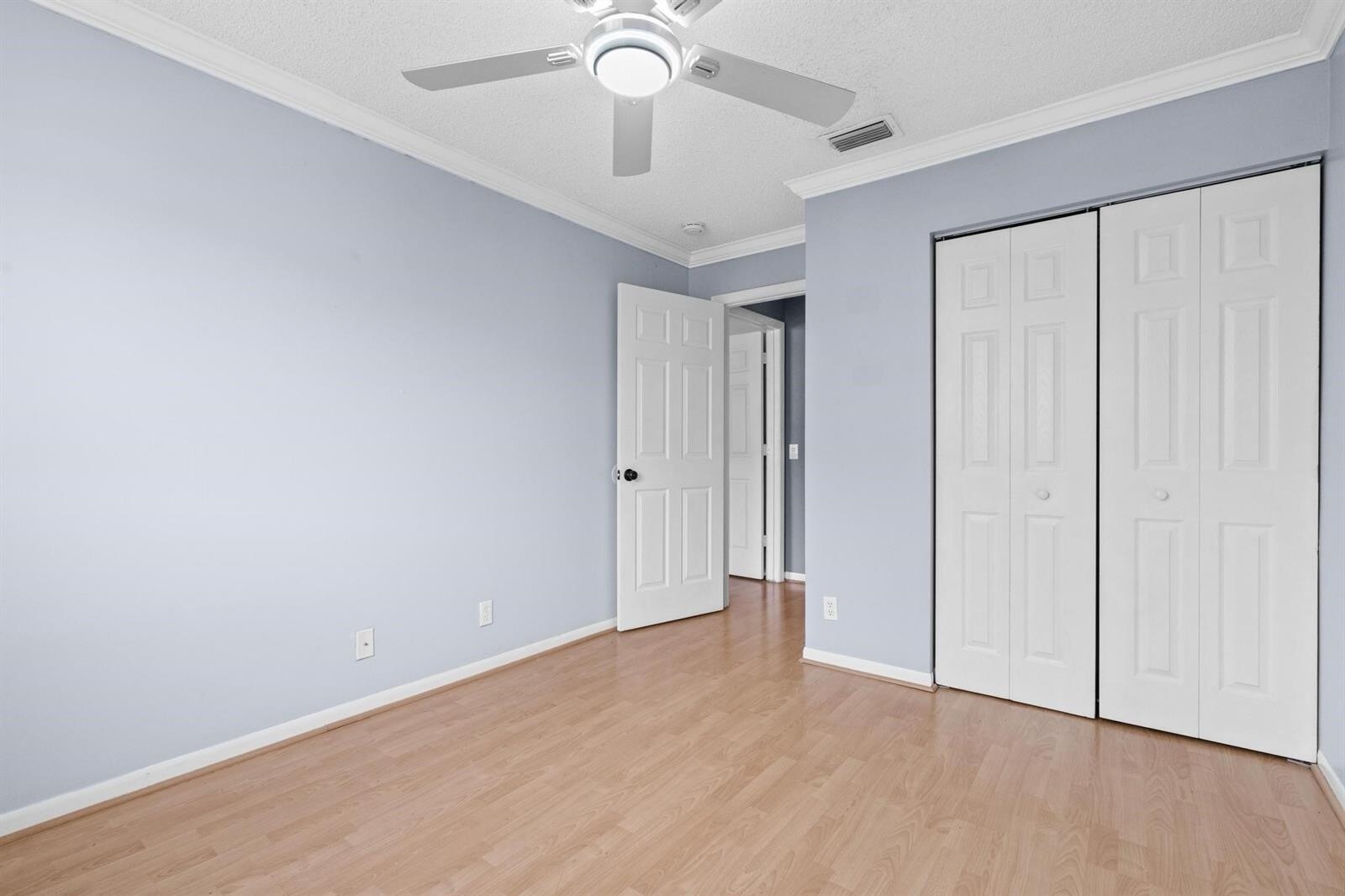 Building Photo - 4319 Greenbriar Ln