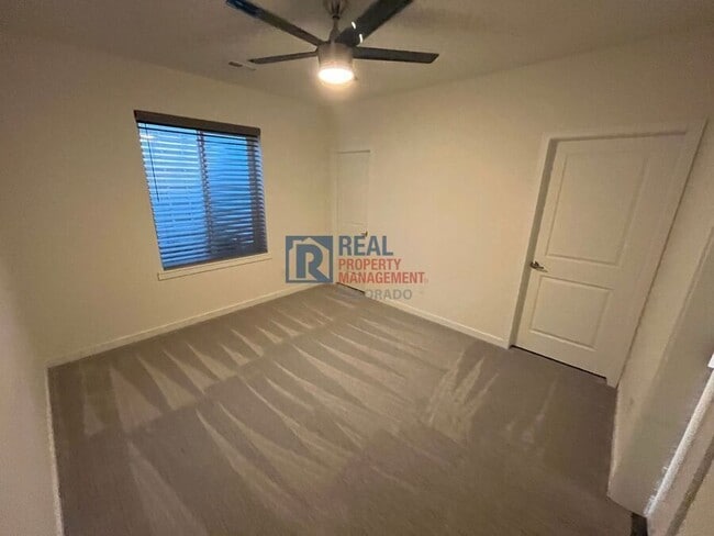 Building Photo - 4211 Riverwalk Cir