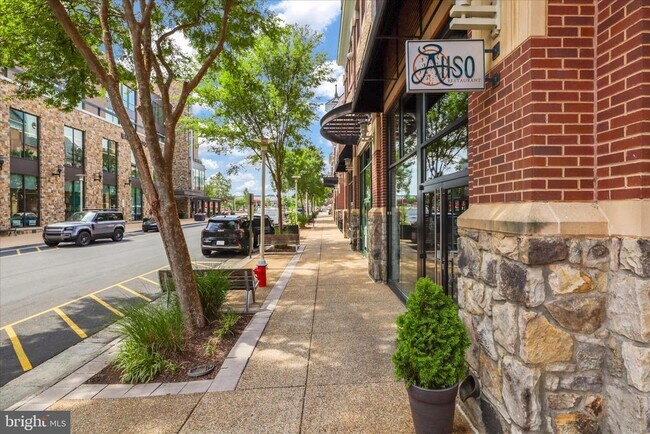 Building Photo - 22773 Orch Grv Dr