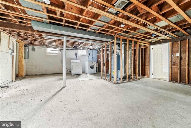 Building Photo - 201 Trimble Blvd