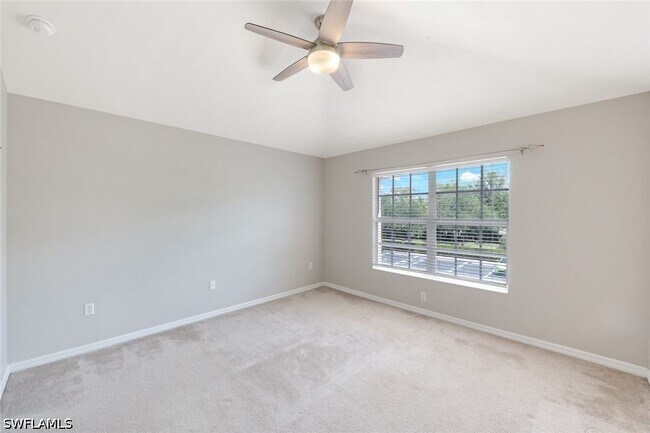 Building Photo - 1088 Oxford Ln