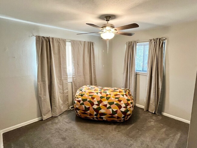 Building Photo - 4305 NW 56th St