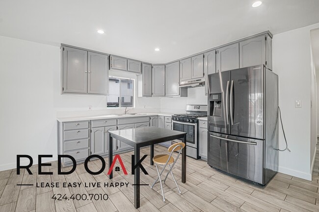 Building Photo - 5905 Bonsallo Ave