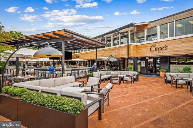 Building Photo - 103 Cross Keys Rd