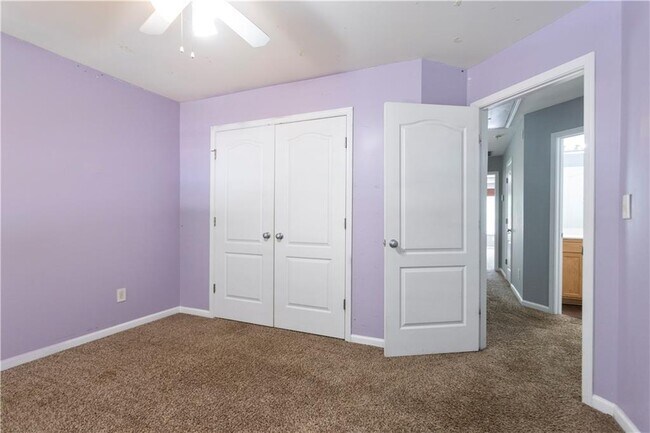 Building Photo - 1126 Treymont Ln SW