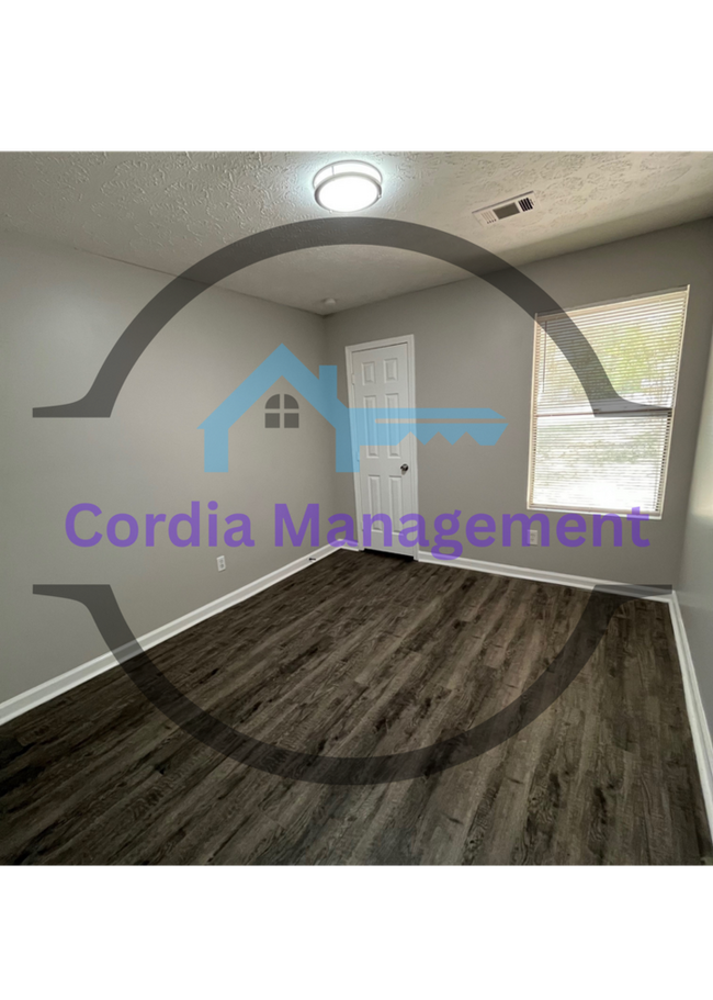 Building Photo - 3 bedroom 2 Bath Home +Large bonus room next to park in Jonesboro