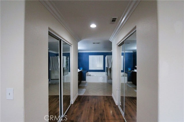 Building Photo - 6023 Delaware Park Ct