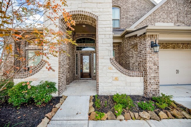 Building Photo - 6301 Superior Dr