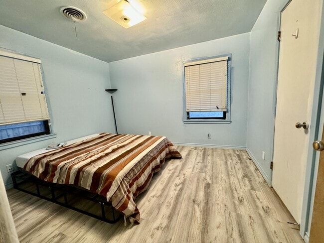 Building Photo - 4419 Call Field Rd