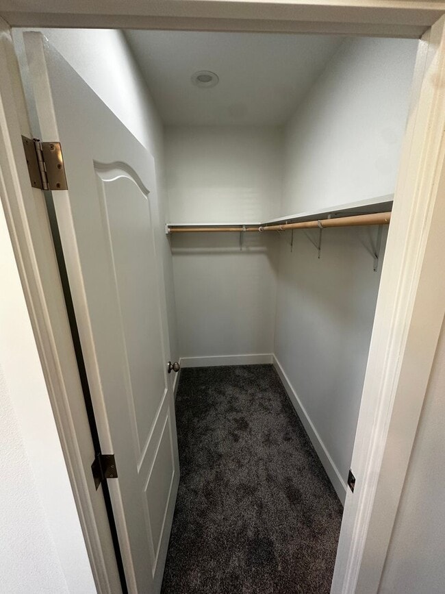 Building Photo - New 2 bedroom home located in rural West C...