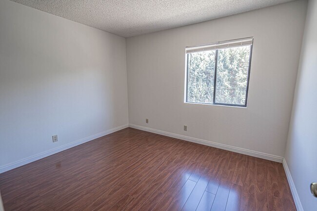 Building Photo - Canyon Oaks 2 Bedroom Rental Home in Canyo...