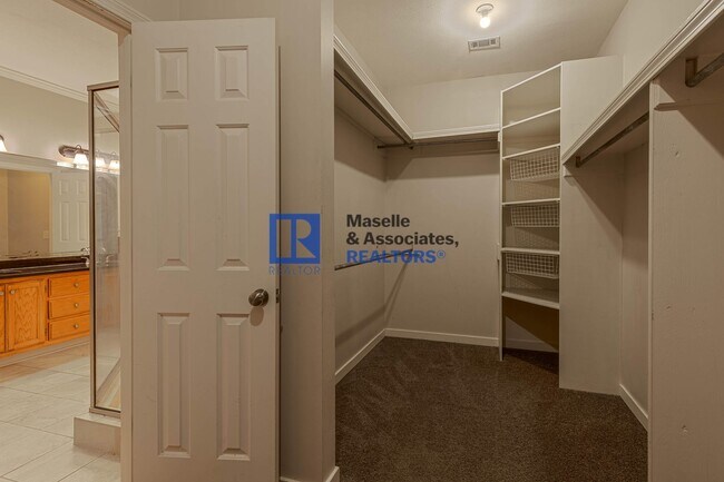 Building Photo - 4 Bed/2.5 Bath Home in Jackson in Heatherton