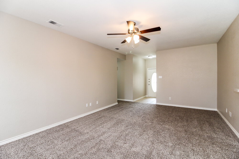 Building Photo - 1232 Clay Ln