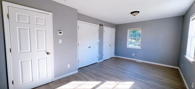 Building Photo - 601 Uhler Ave