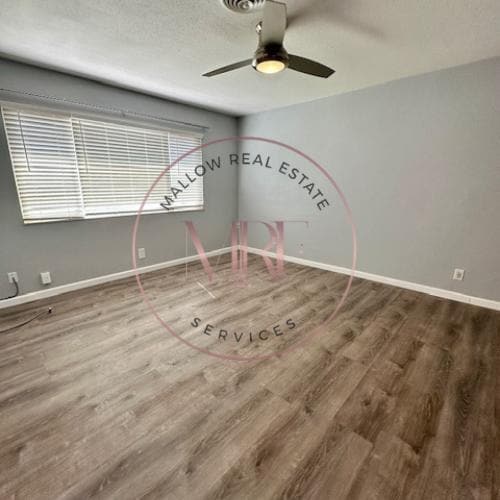 Building Photo - 1227 Casita Dr