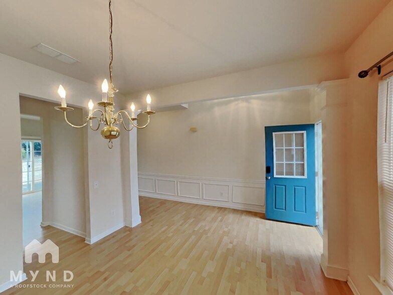 Building Photo - 10629 Claude Freeman Dr