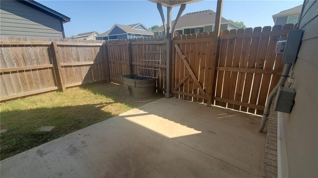 Building Photo - 1242 N Sicily Ln