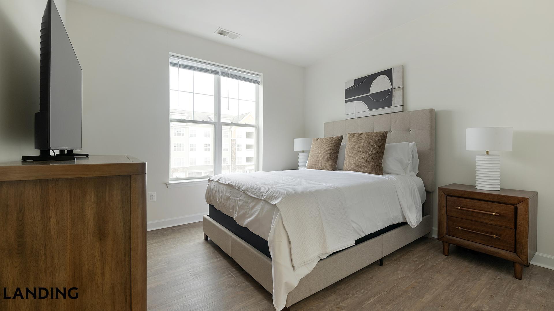 Building Photo - 909 Mansion Dr