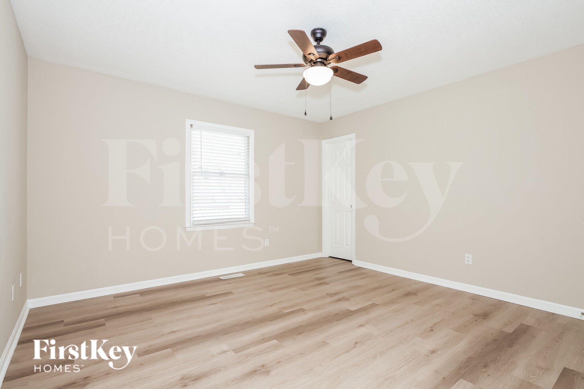 Building Photo - 2438 Amity Ave